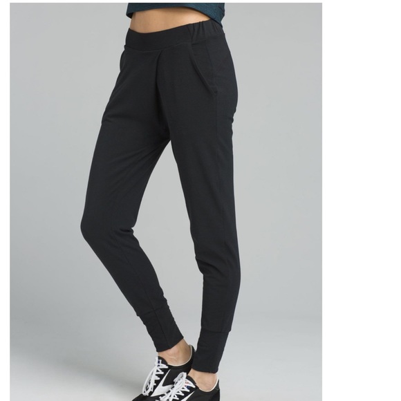 prana jenevin jogger